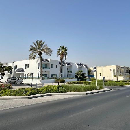 Al Corniche Hotel Sharjah Exterior foto