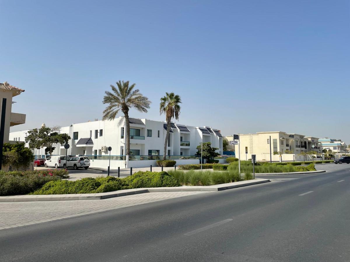 Al Corniche Hotel Sharjah Exterior foto