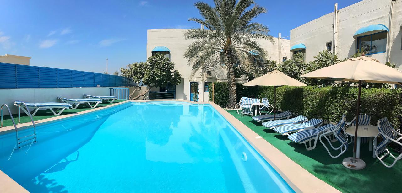 Al Corniche Hotel Sharjah Exterior foto
